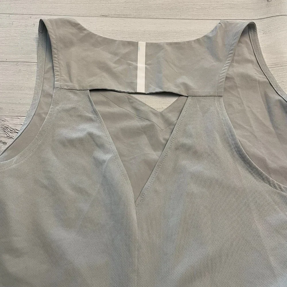 Mammut women’s light grey tank medium‎